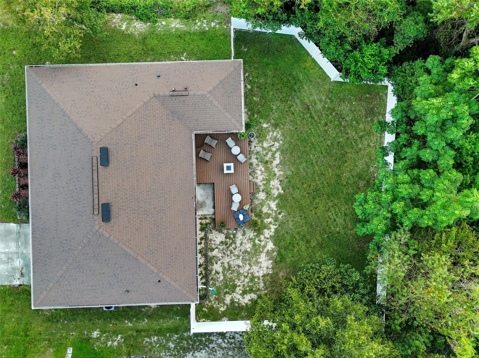 Image 40 of 45 For 2032 Gloria Drive