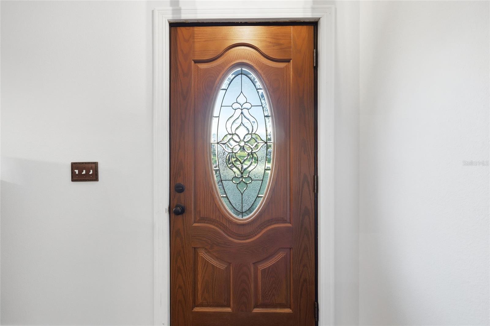 Image 6 of 45 For 2032 Gloria Drive