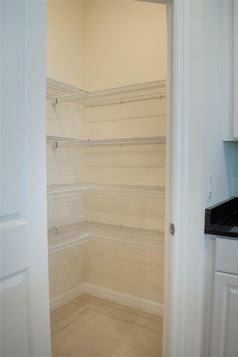 Image 19 of 29 For 10509 Salt Grove Street