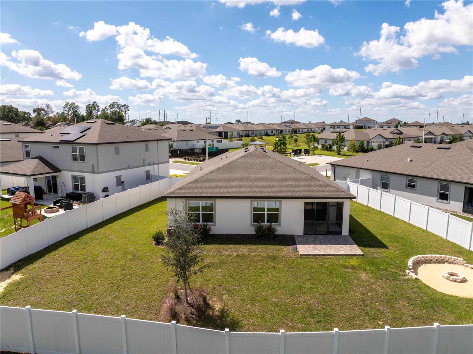 Image 24 of 28 For 471 Pine Tree Boulevard