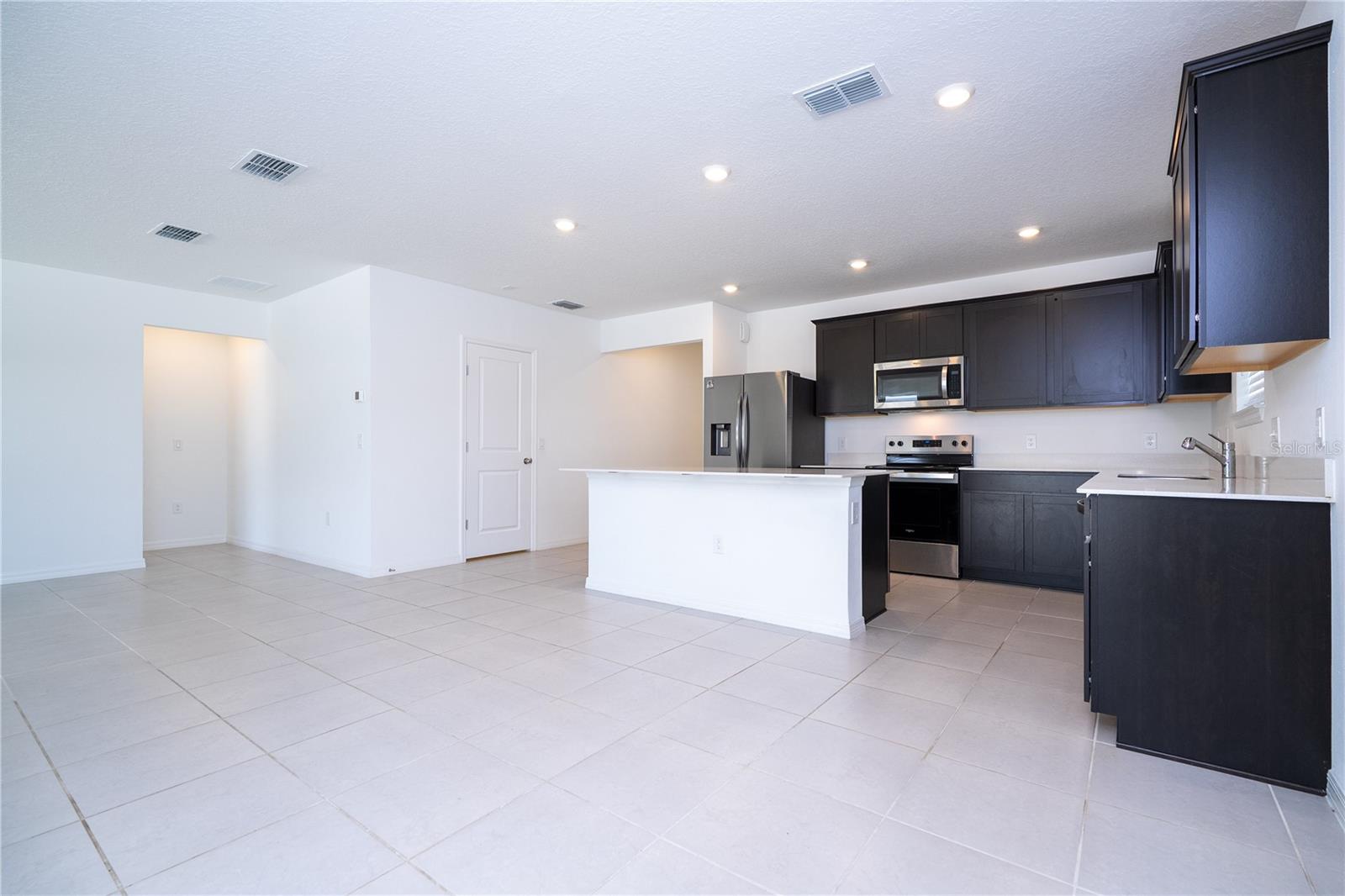 Image 3 of 28 For 471 Pine Tree Boulevard