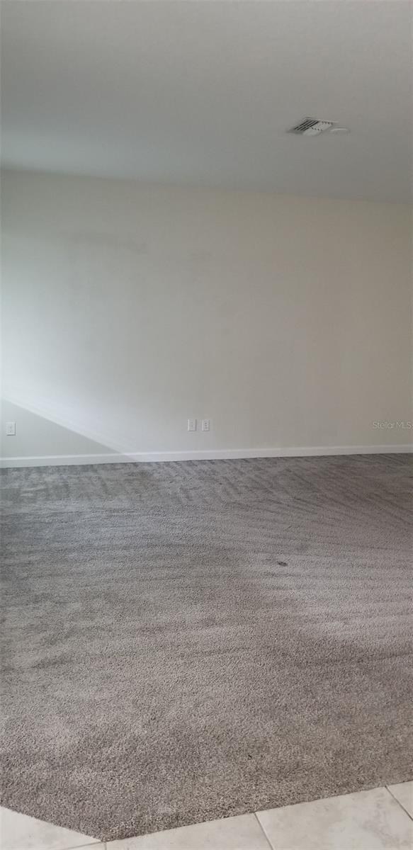 Image 7 of 15 For 10319 Lovegrass Lane