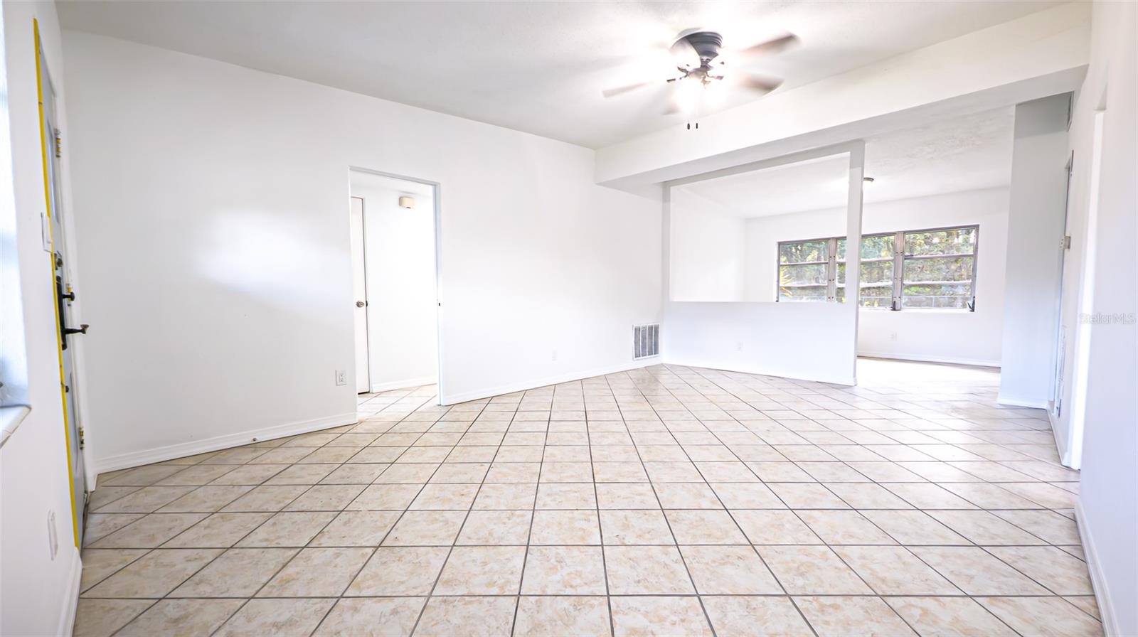 Image 10 of 50 For 2408 Lake Margaret Drive