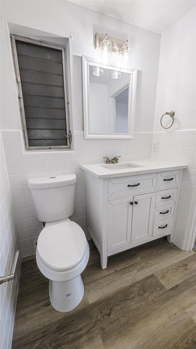 Image 17 of 50 For 2408 Lake Margaret Drive