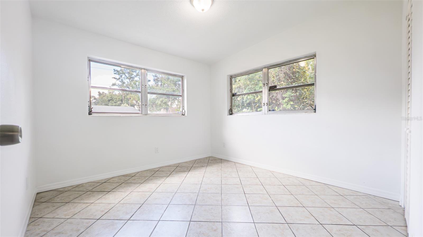 Image 18 of 50 For 2408 Lake Margaret Drive