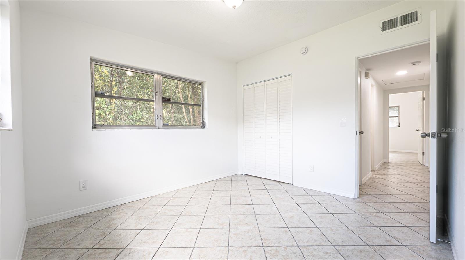 Image 20 of 50 For 2408 Lake Margaret Drive