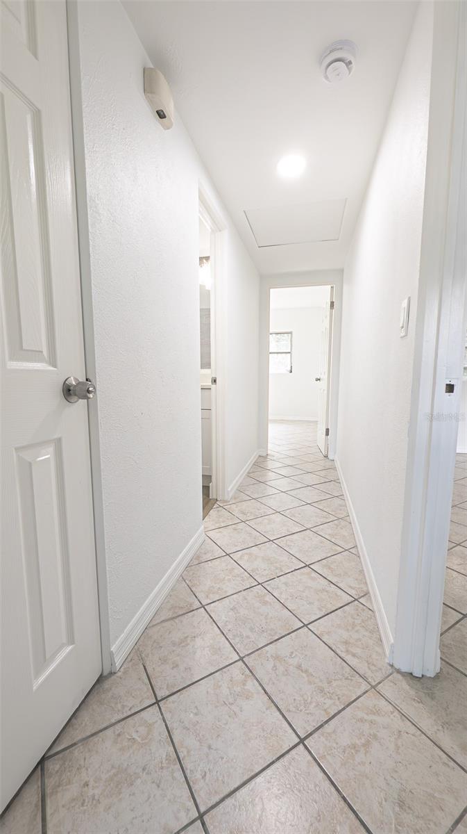 Image 21 of 50 For 2408 Lake Margaret Drive