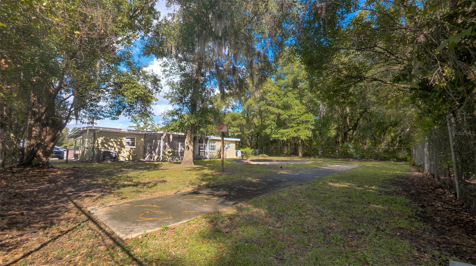 Image 39 of 50 For 2408 Lake Margaret Drive