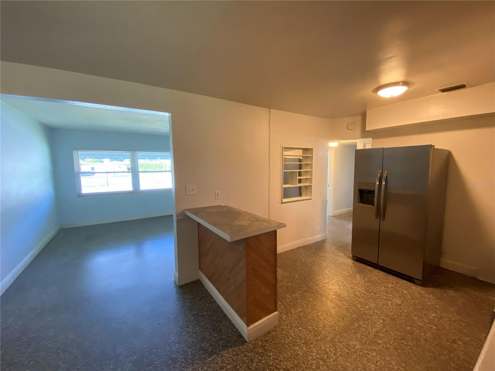 Image 12 of 28 For 2606 Aloma Avenue