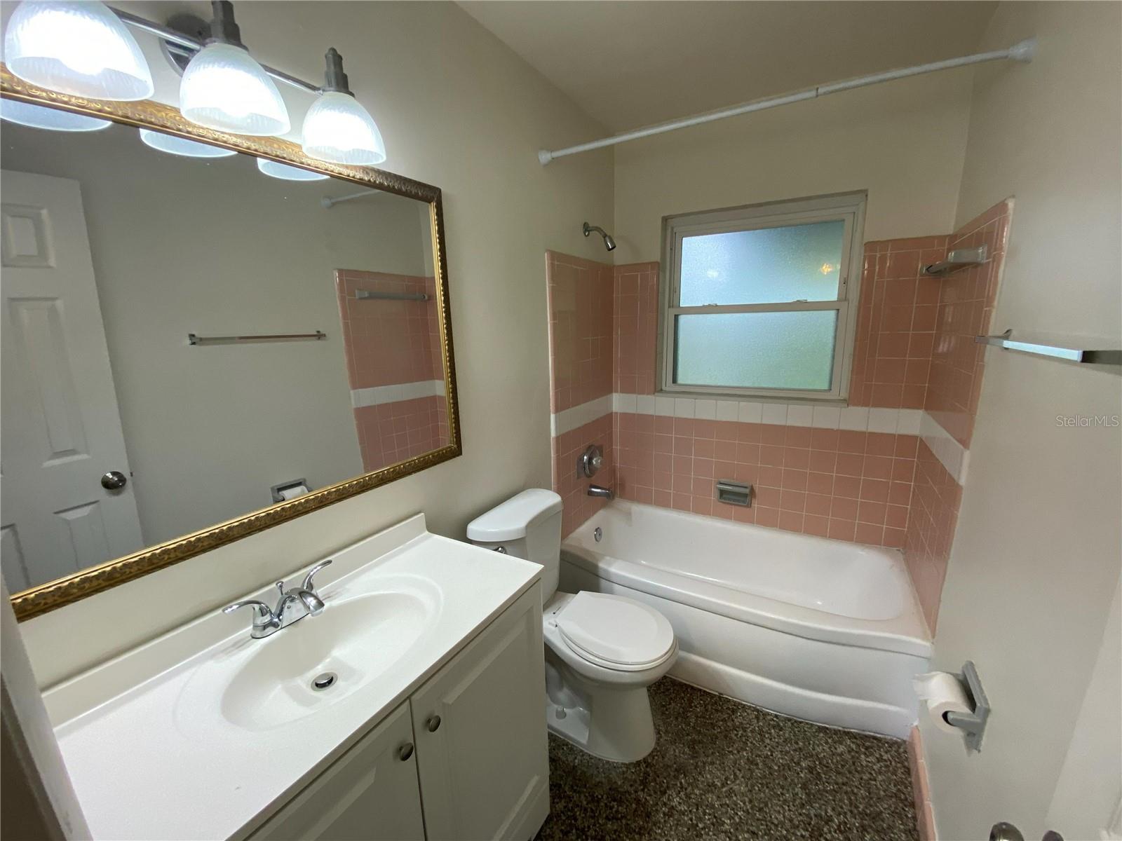 Image 21 of 28 For 2606 Aloma Avenue