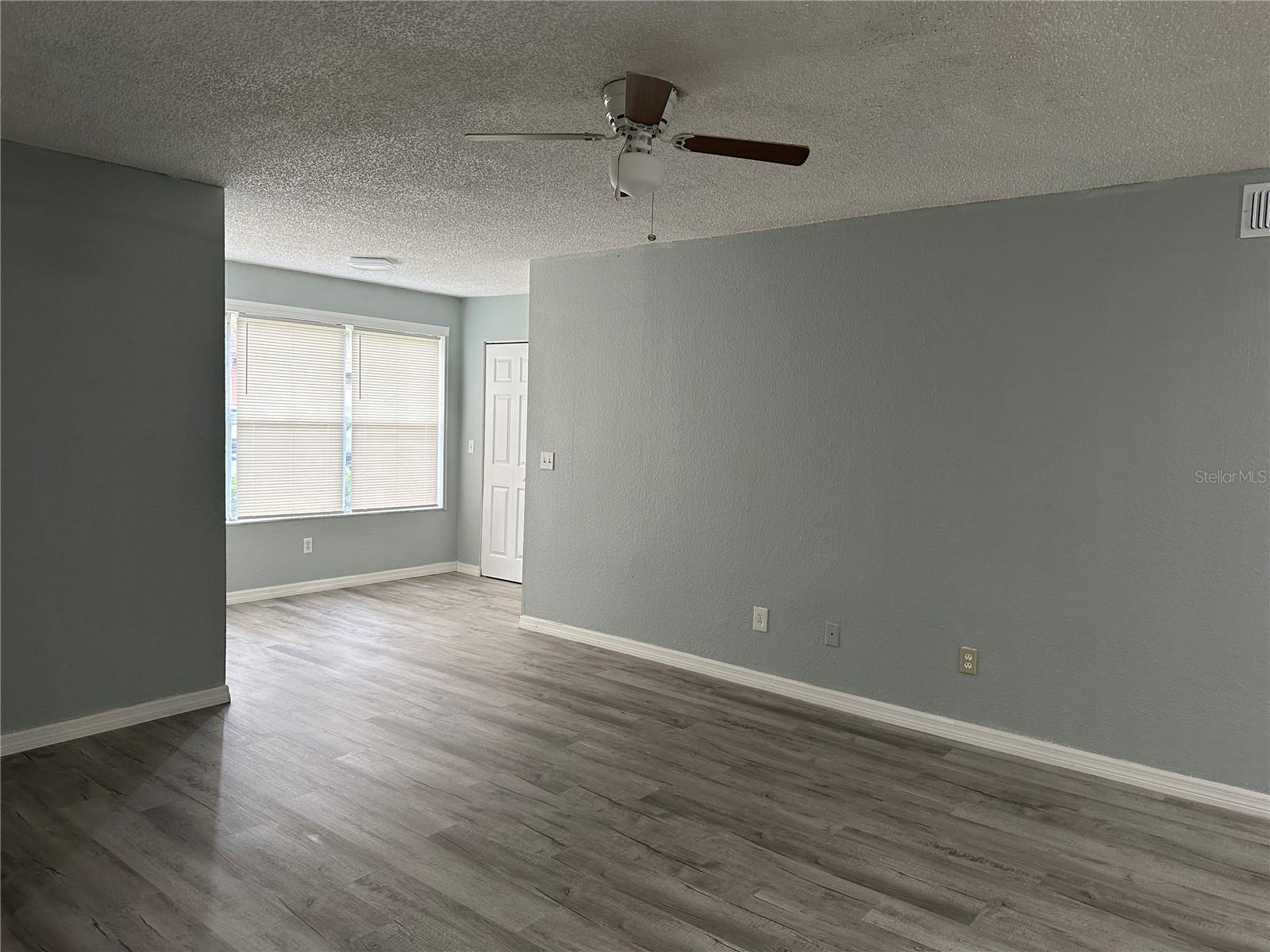 Image 2 of 13 For 5132 Conroy Road 911