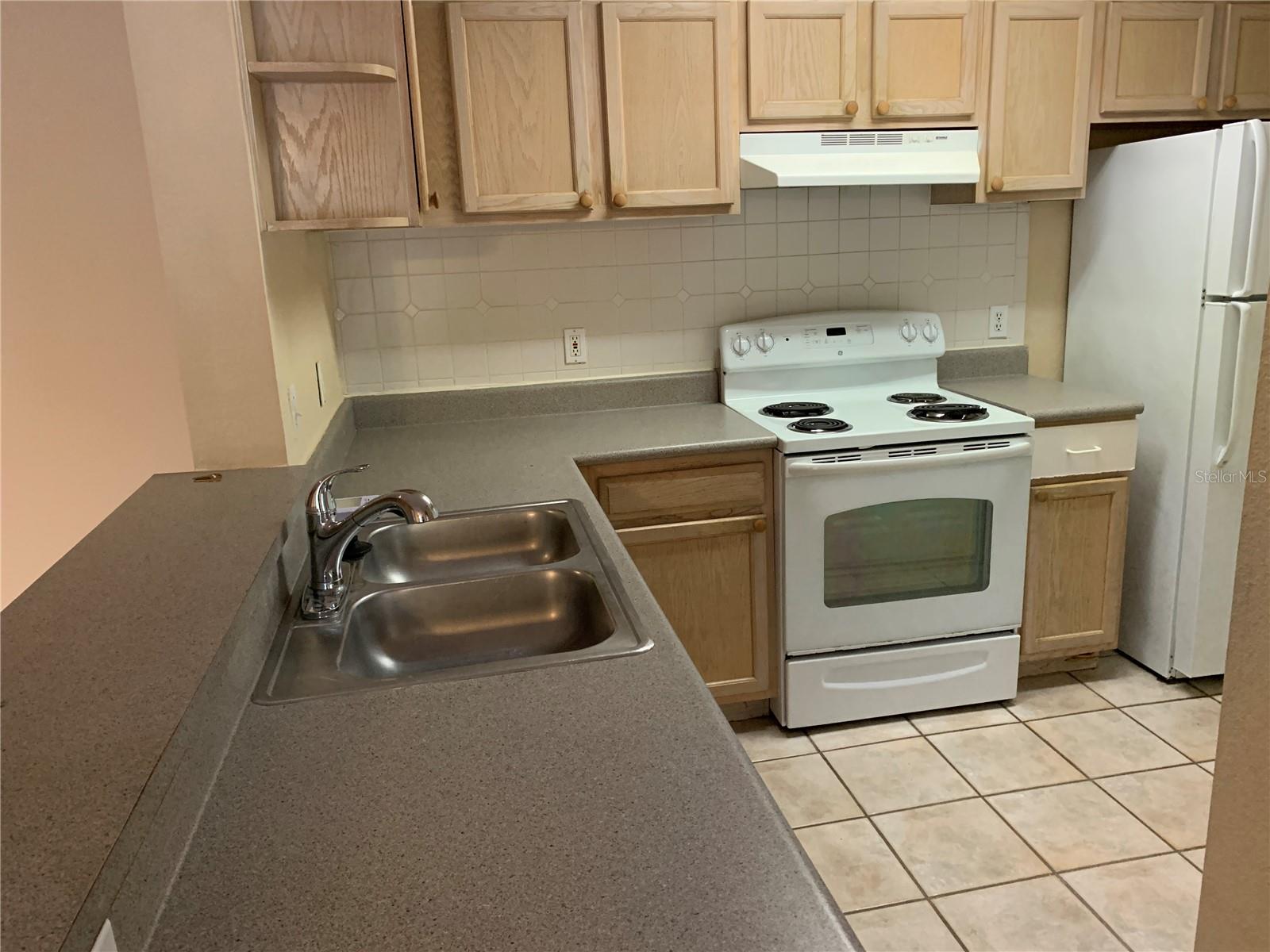Image 4 of 8 For 8800 Latrec Avenue 9203