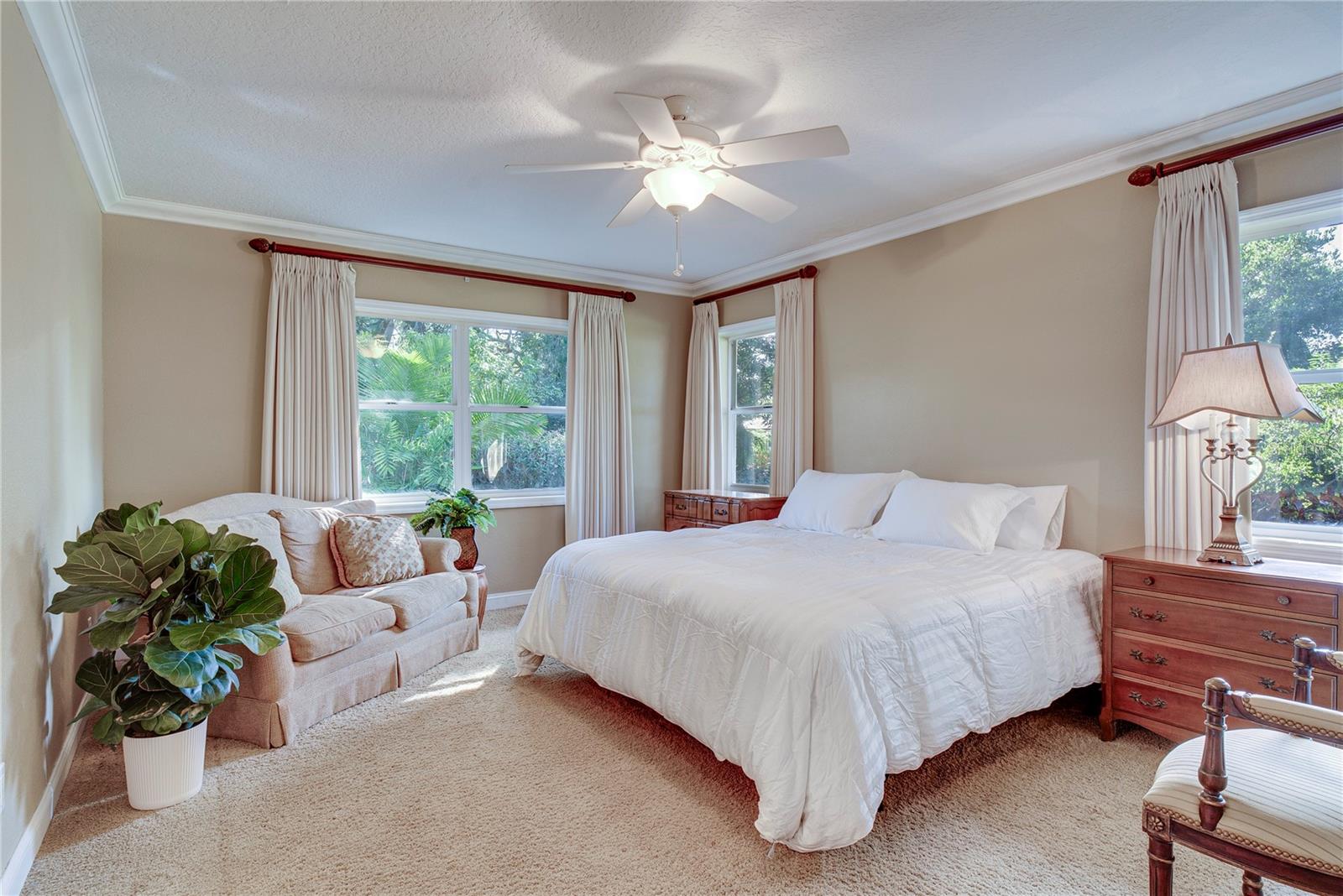 Image 19 of 51 For 241 Dillard Street