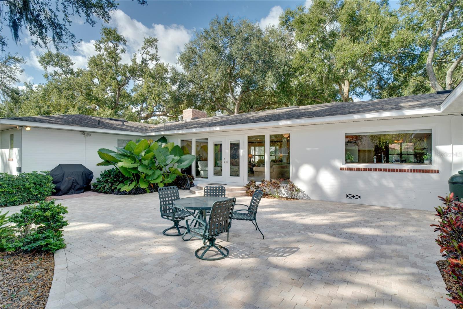 Image 32 of 51 For 241 Dillard Street