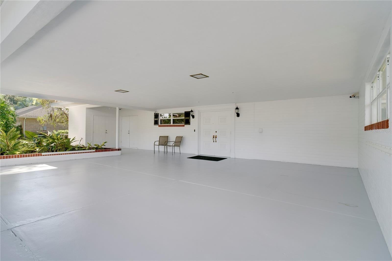 Image 37 of 51 For 241 Dillard Street