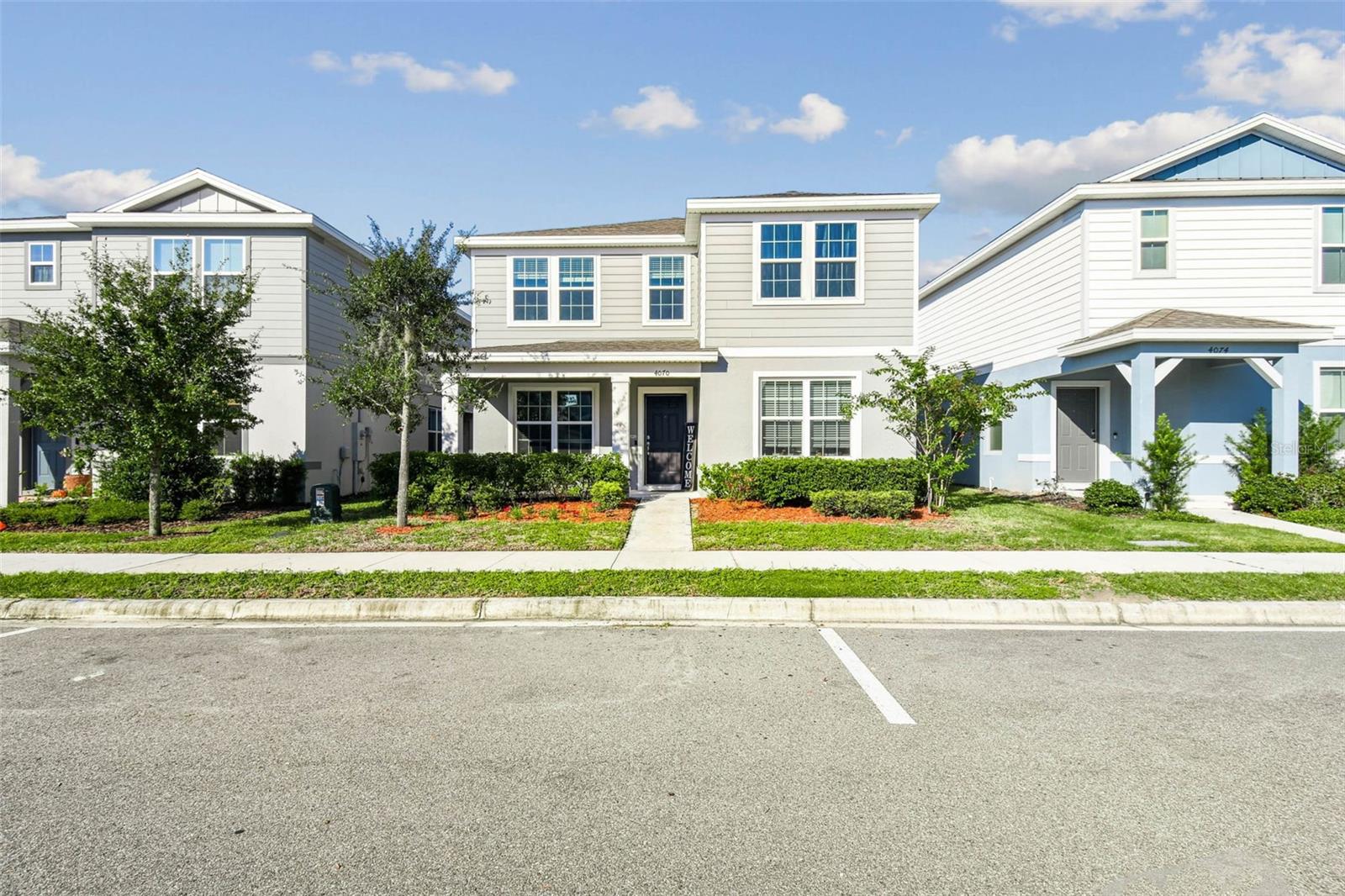 Image 4 of 78 For 4070 Roaming Brook Drive