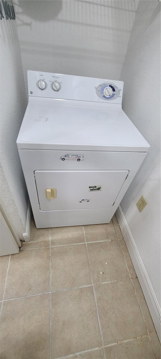 Image 25 of 46 For 940 Village Trail 3-205