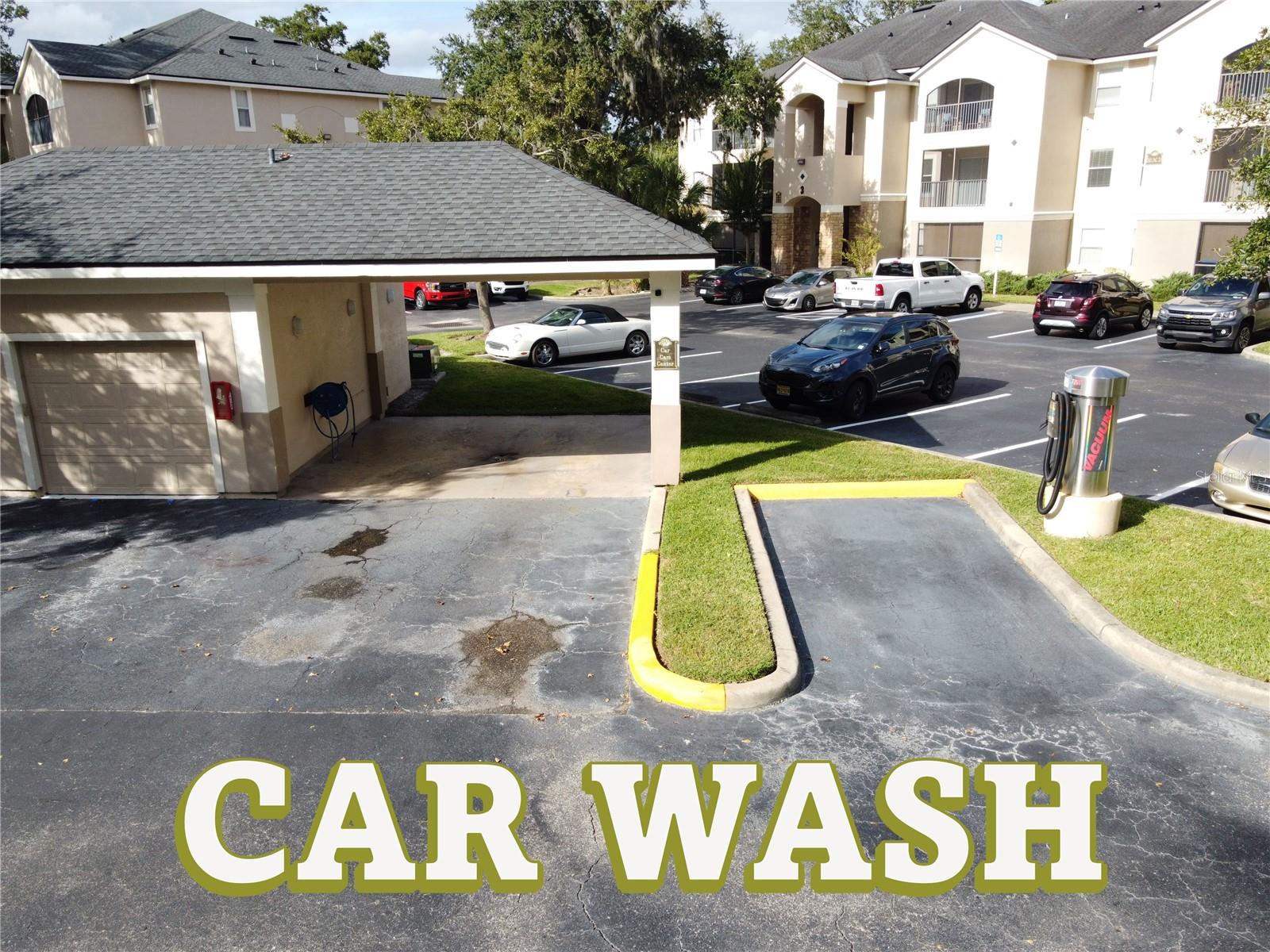 Image 36 of 46 For 940 Village Trail 3-205