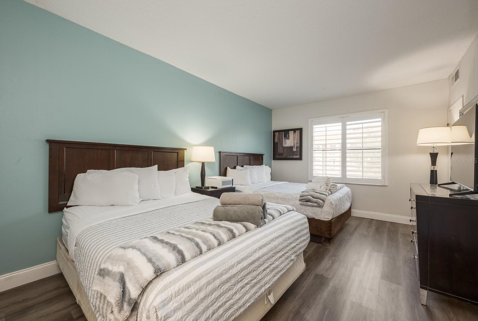 Image 10 of 18 For 7601 Canada Avenue 215