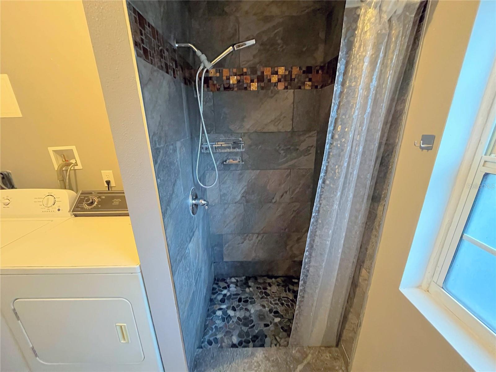 Image 16 of 21 For 2611 Pembrook Drive