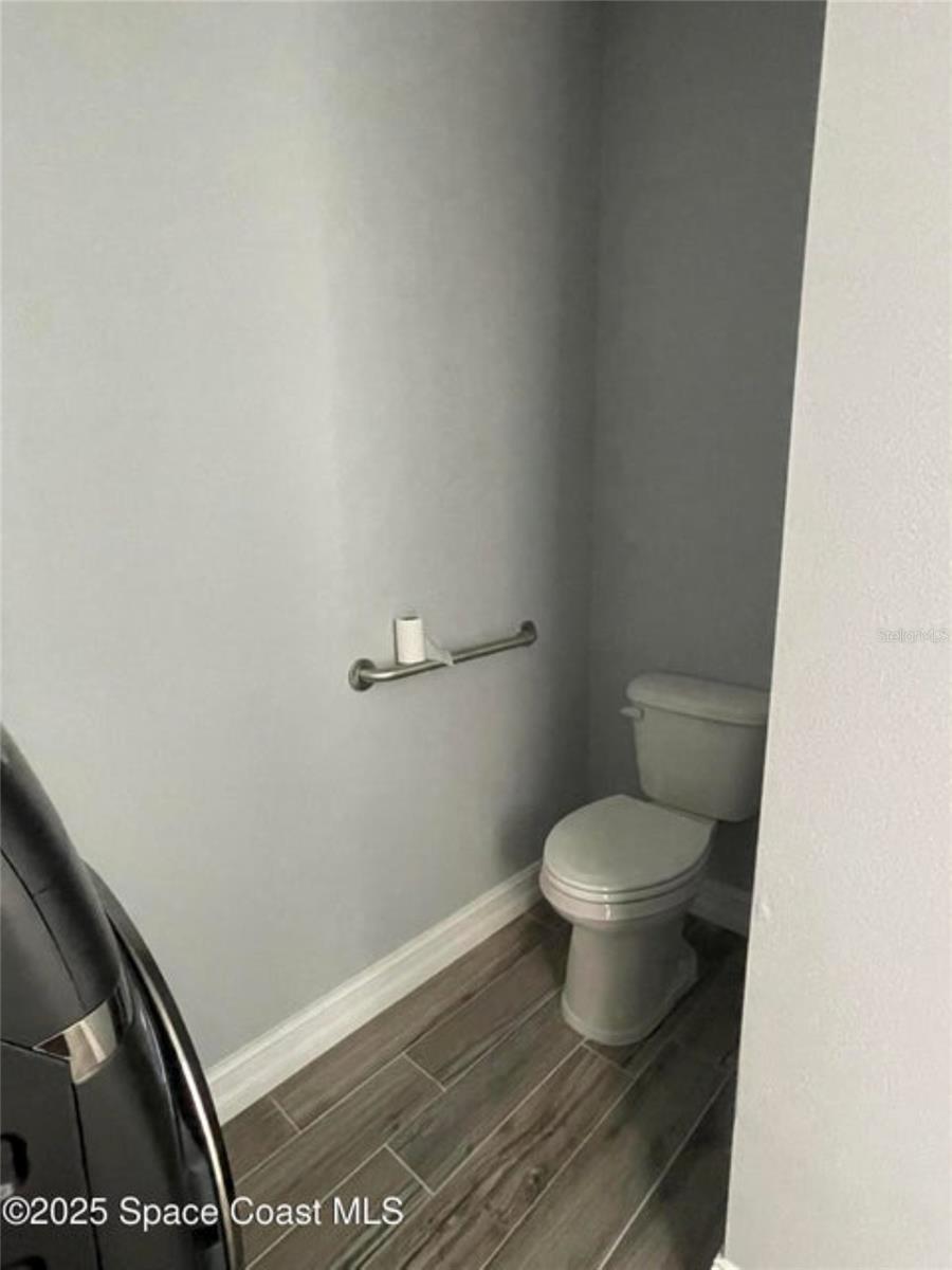 Image 13 of 15 For 1902 Enterprise Lane 217