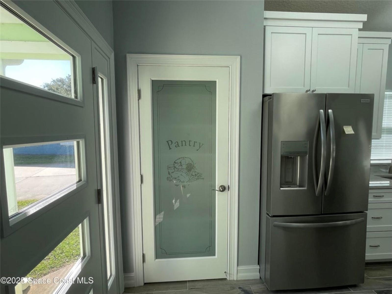 Image 5 of 15 For 1902 Enterprise Lane 217