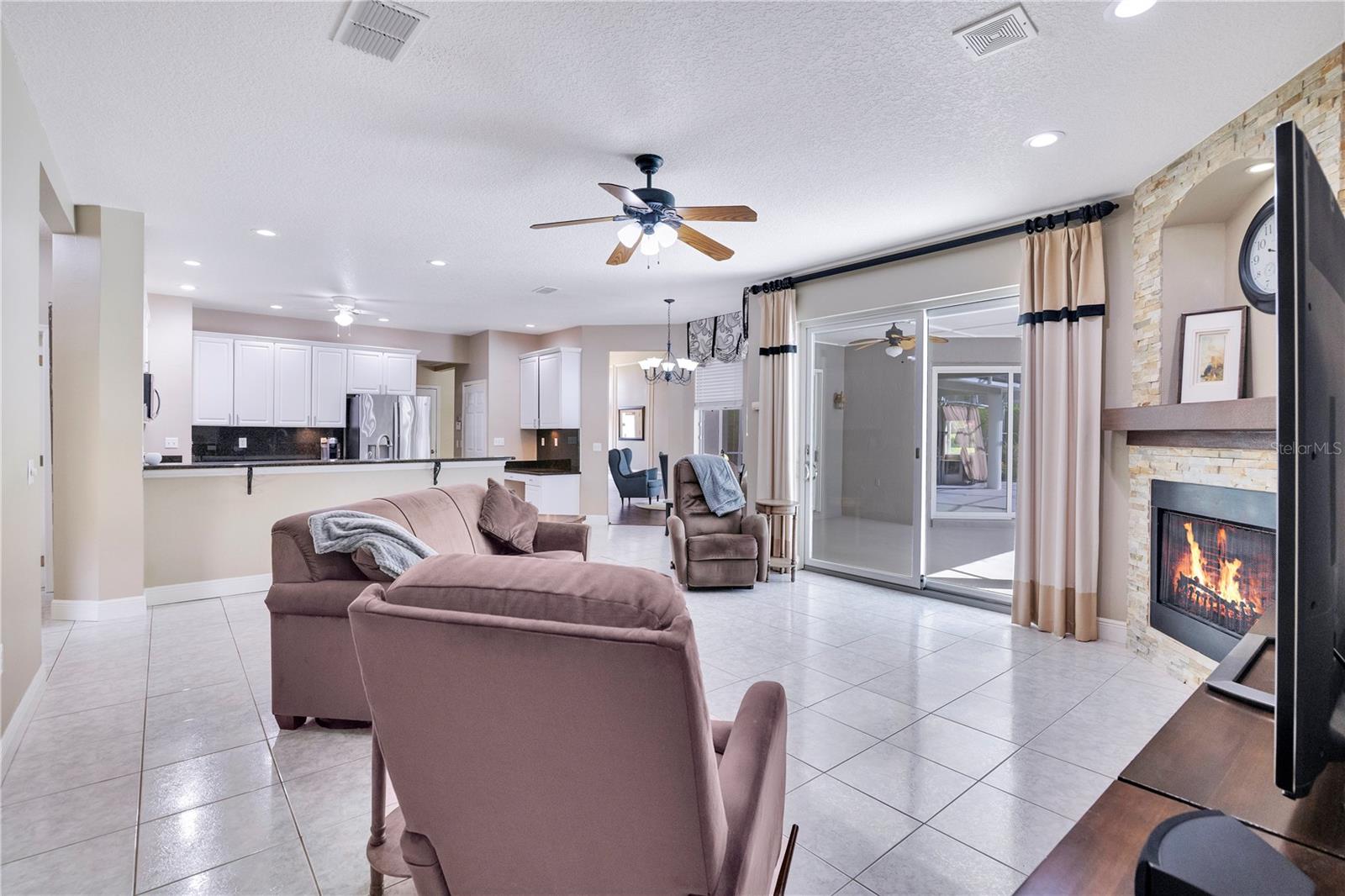 Image 10 of 33 For 10216 Trout Road