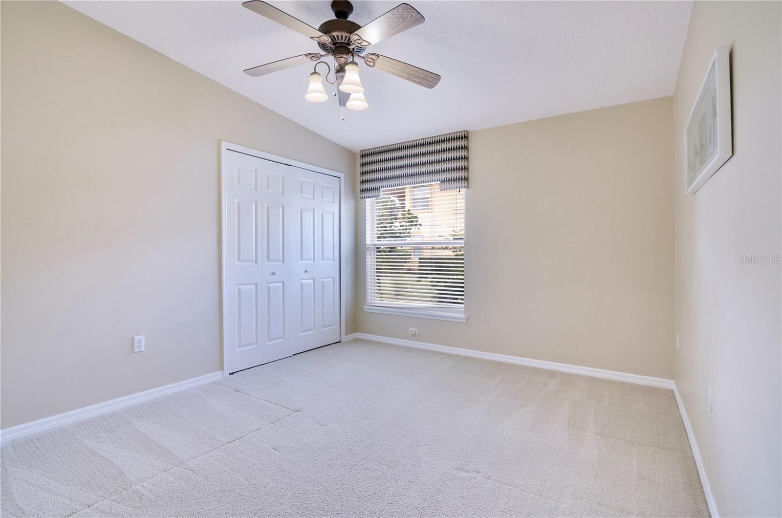 Image 16 of 33 For 10216 Trout Road