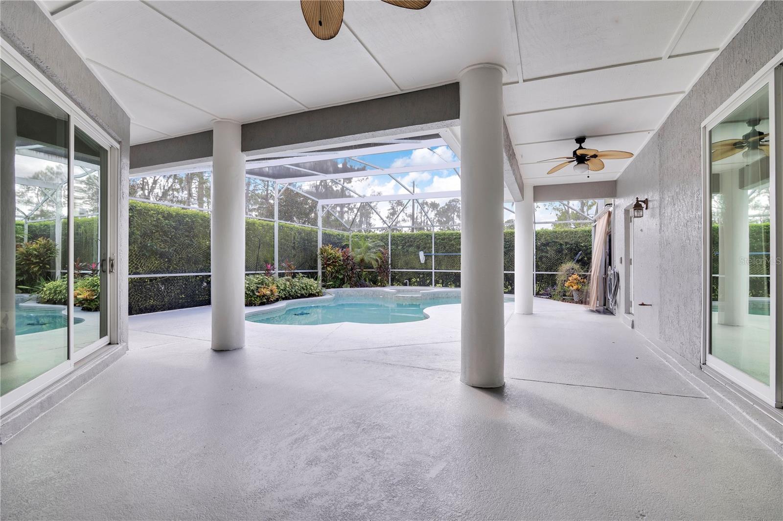 Image 21 of 33 For 10216 Trout Road