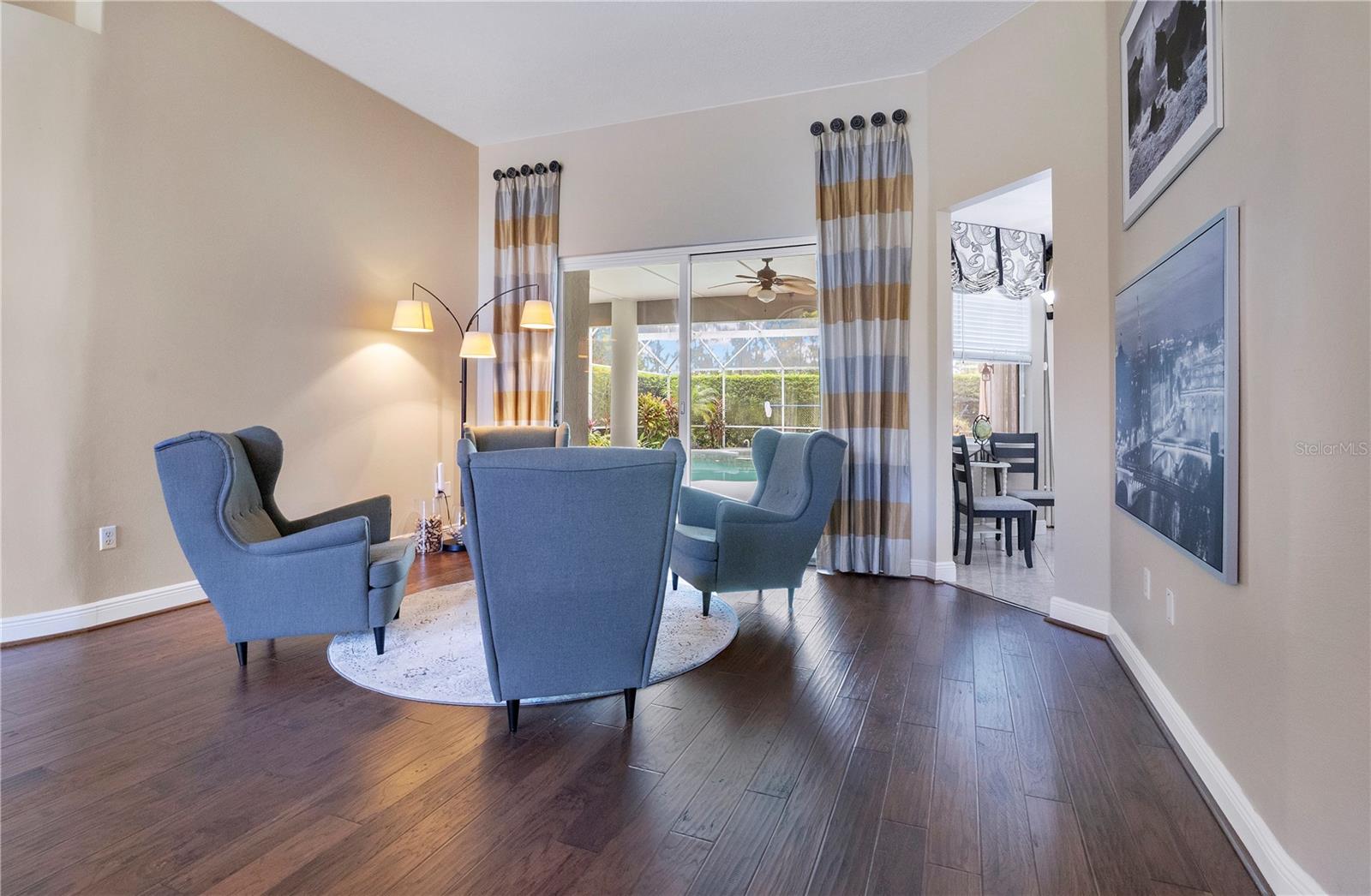 Image 6 of 33 For 10216 Trout Road