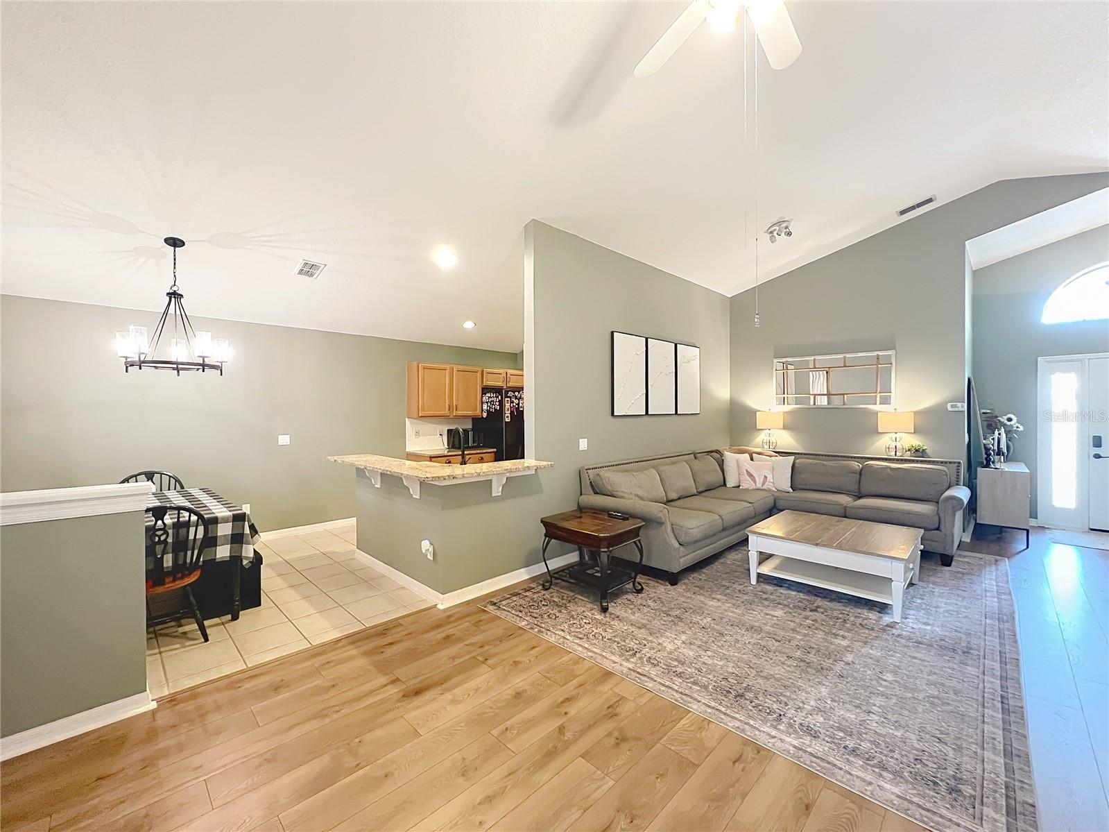 Image 14 of 44 For 2693 Bellewater Place