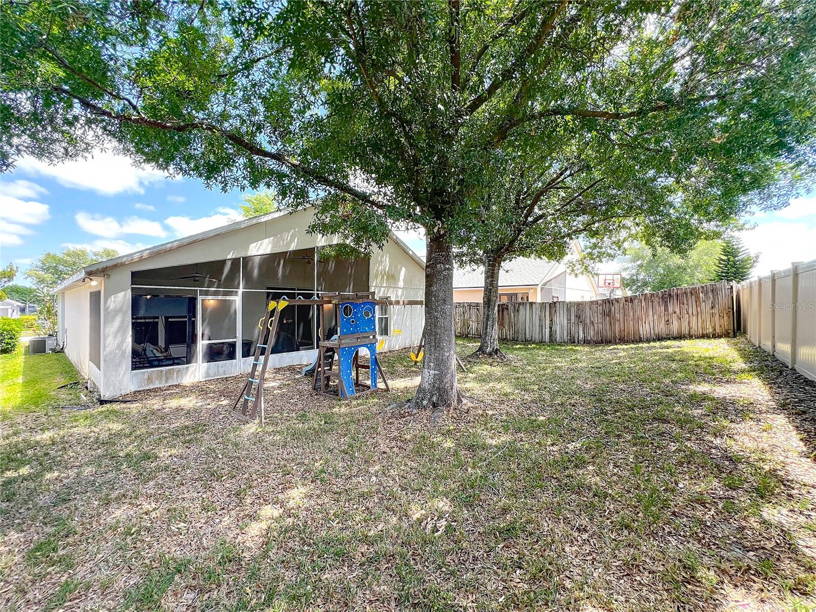 Image 38 of 44 For 2693 Bellewater Place