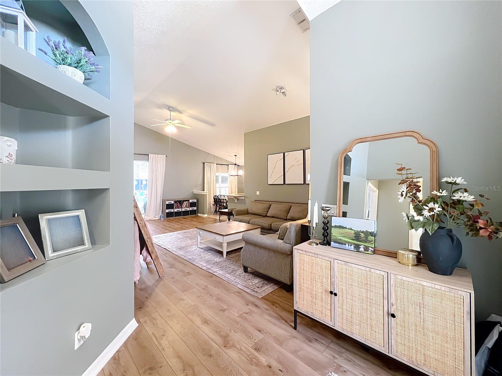 Image 8 of 44 For 2693 Bellewater Place