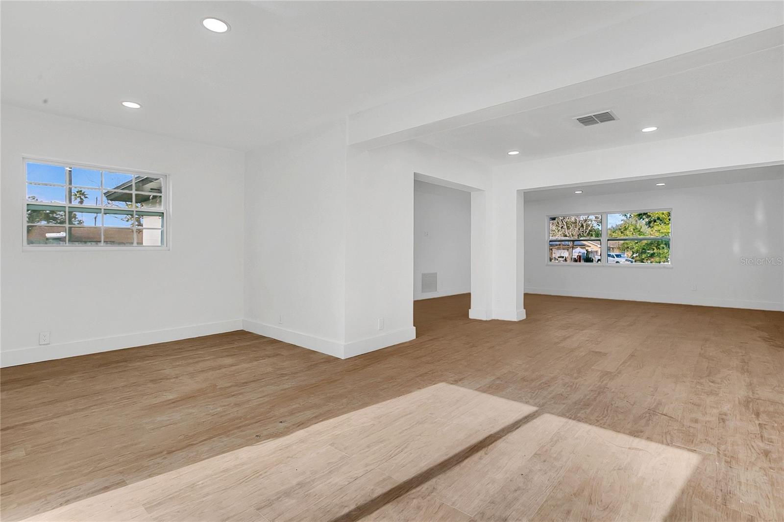 Image 11 of 26 For 2020 Cocos Court