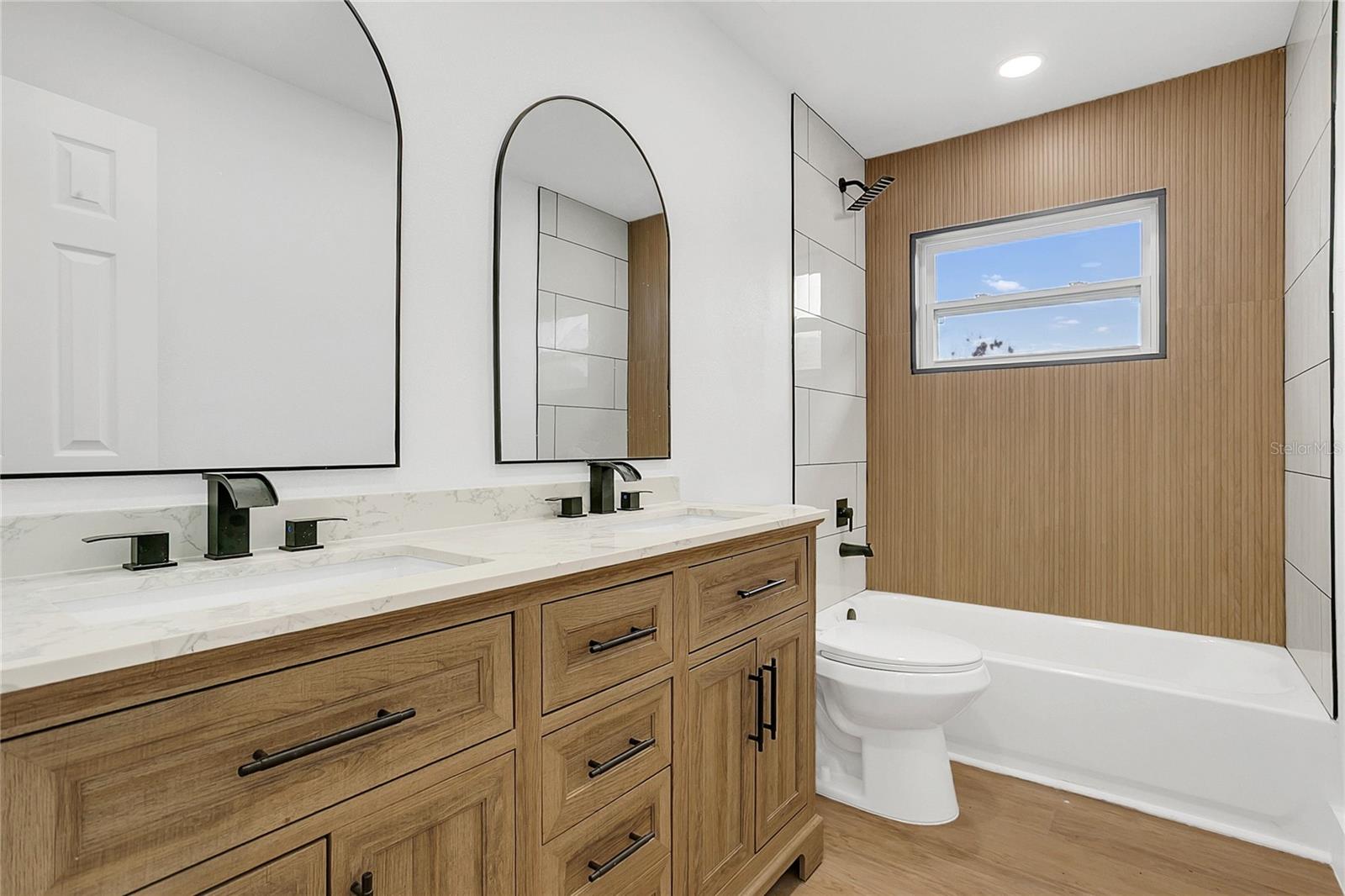 Image 14 of 26 For 2020 Cocos Court