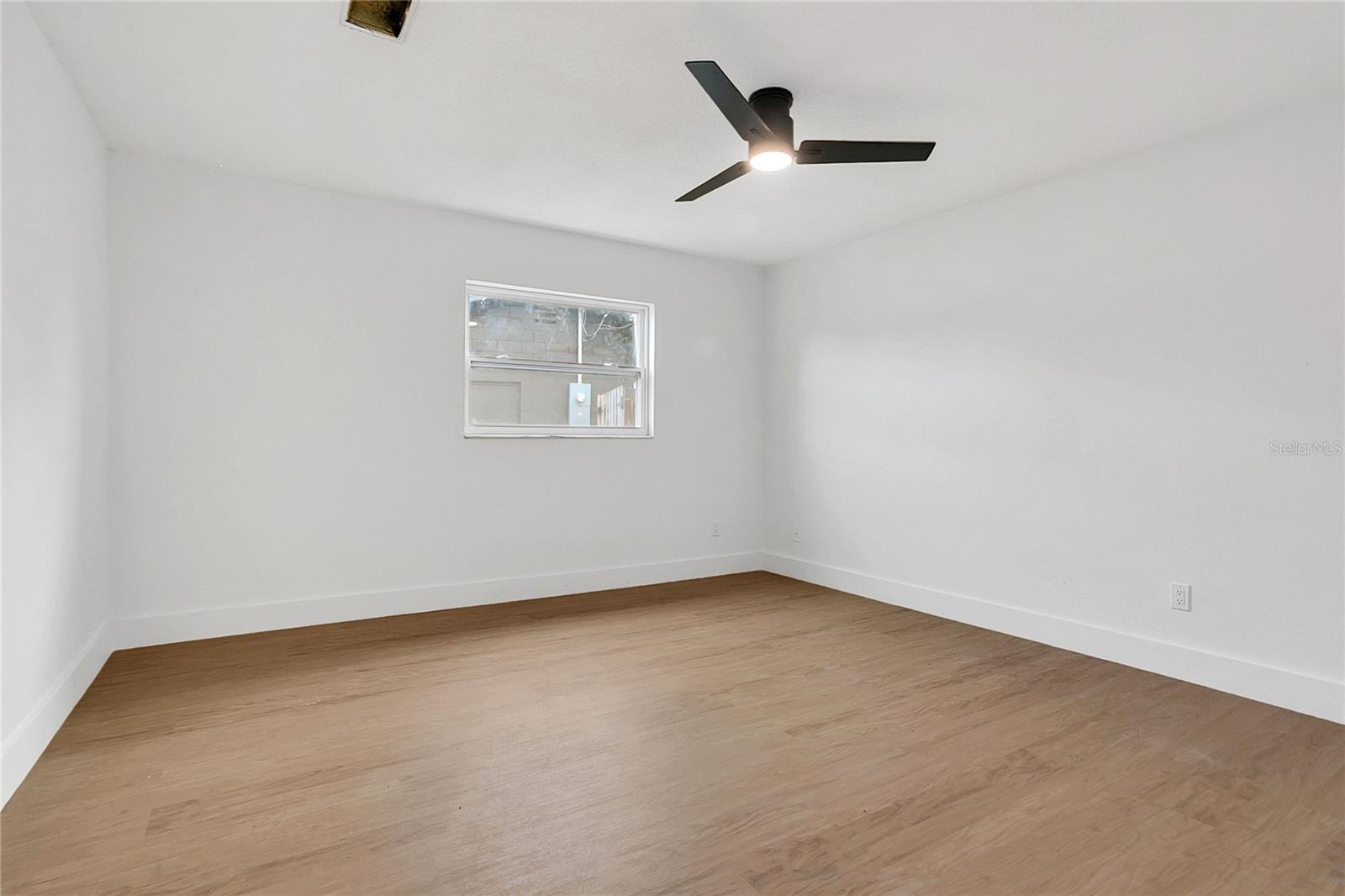 Image 17 of 26 For 2020 Cocos Court