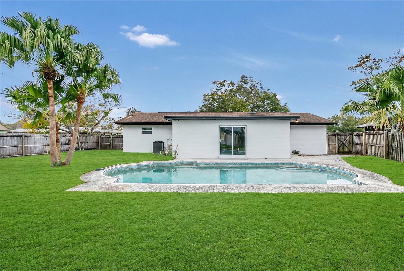 Image 20 of 26 For 2020 Cocos Court