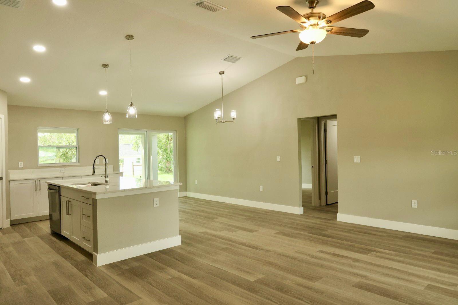 Image 2 of 17 For 15 Malauka Pass Way