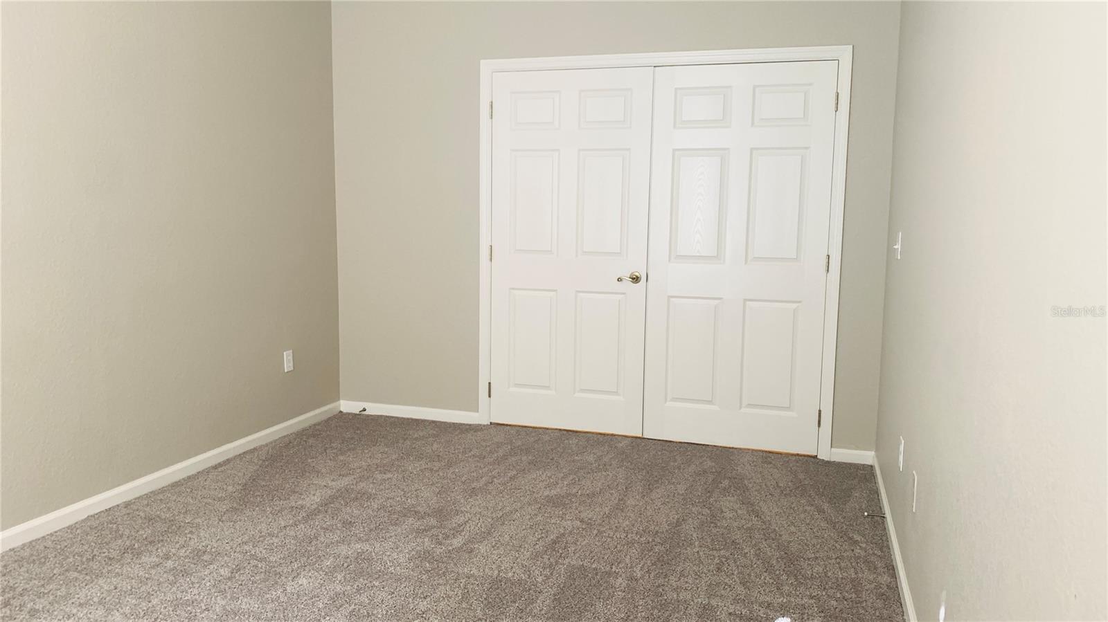 Image 19 of 43 For 3025 Greystone Loop 207