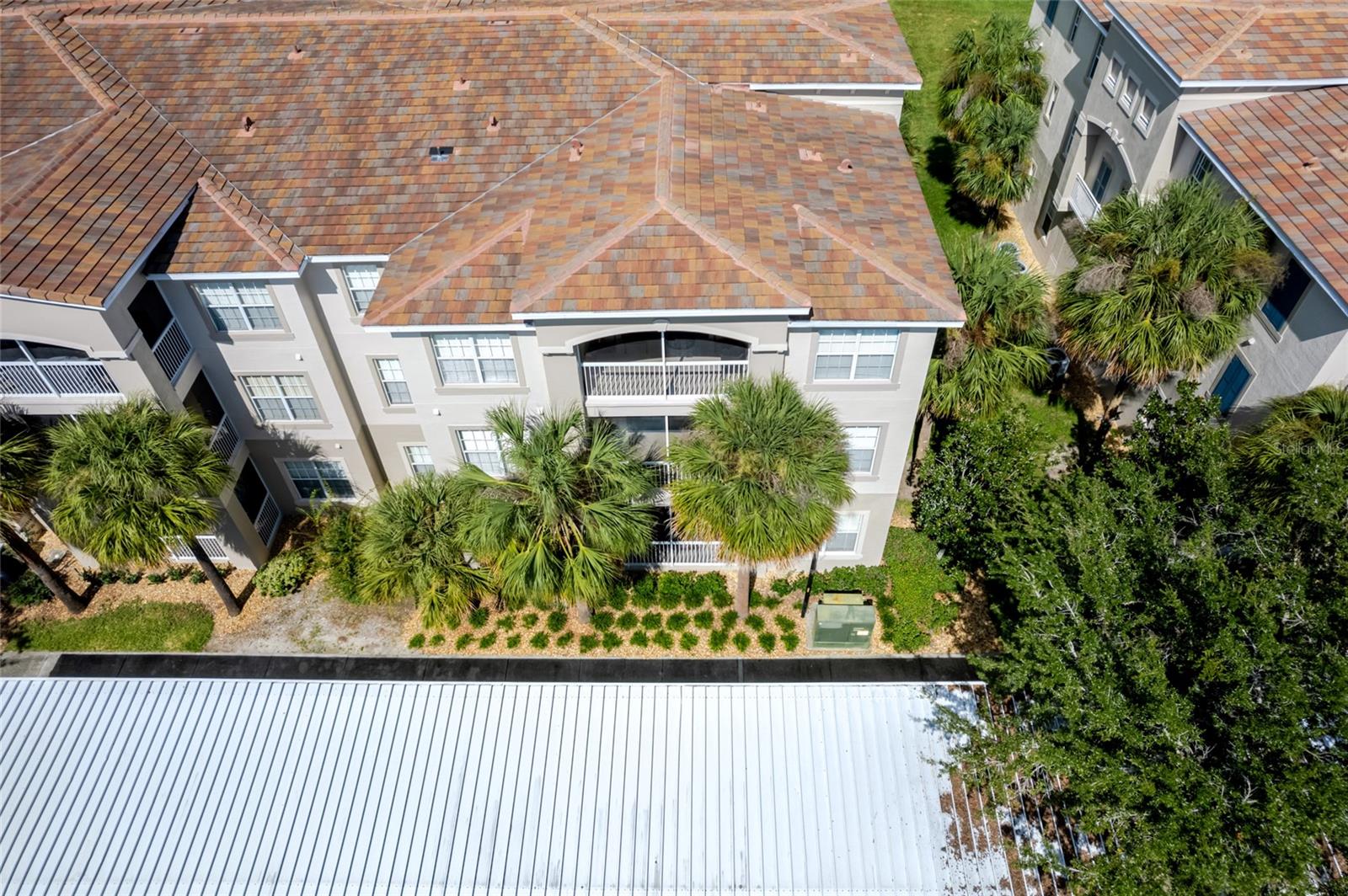 Image 33 of 43 For 3025 Greystone Loop 207