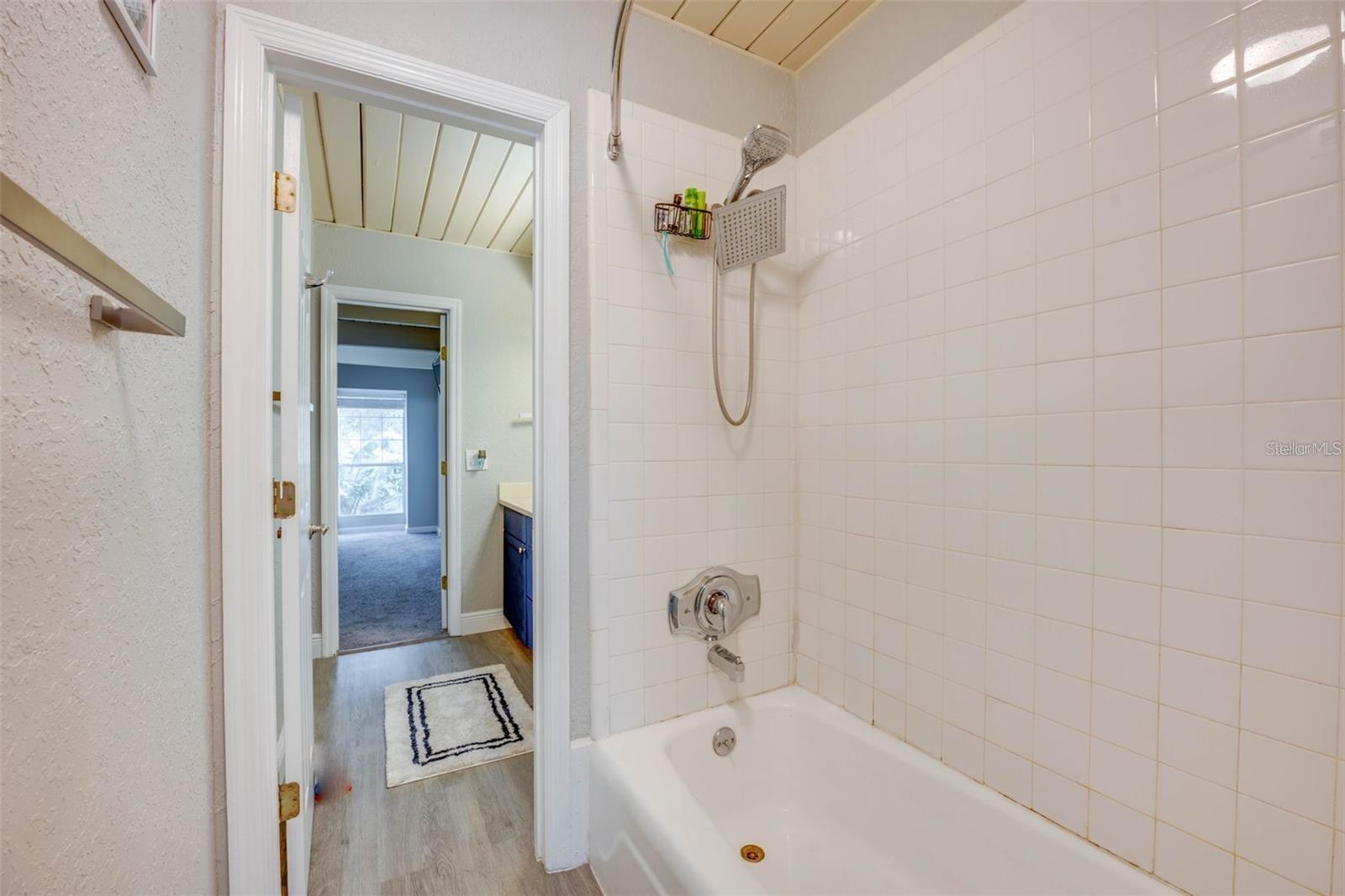 Image 15 of 28 For 772 Michigan Street 66