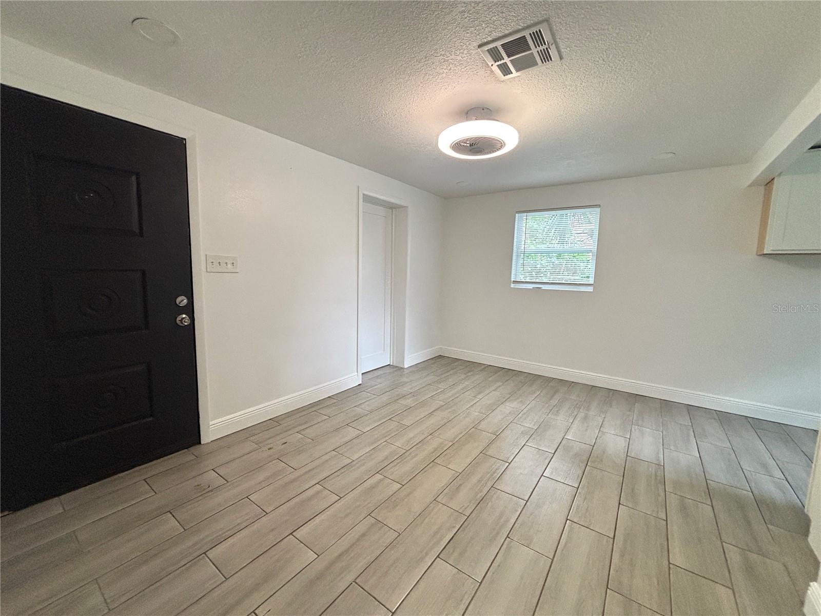 Image 2 of 12 For 2328 Stillwater Avenue