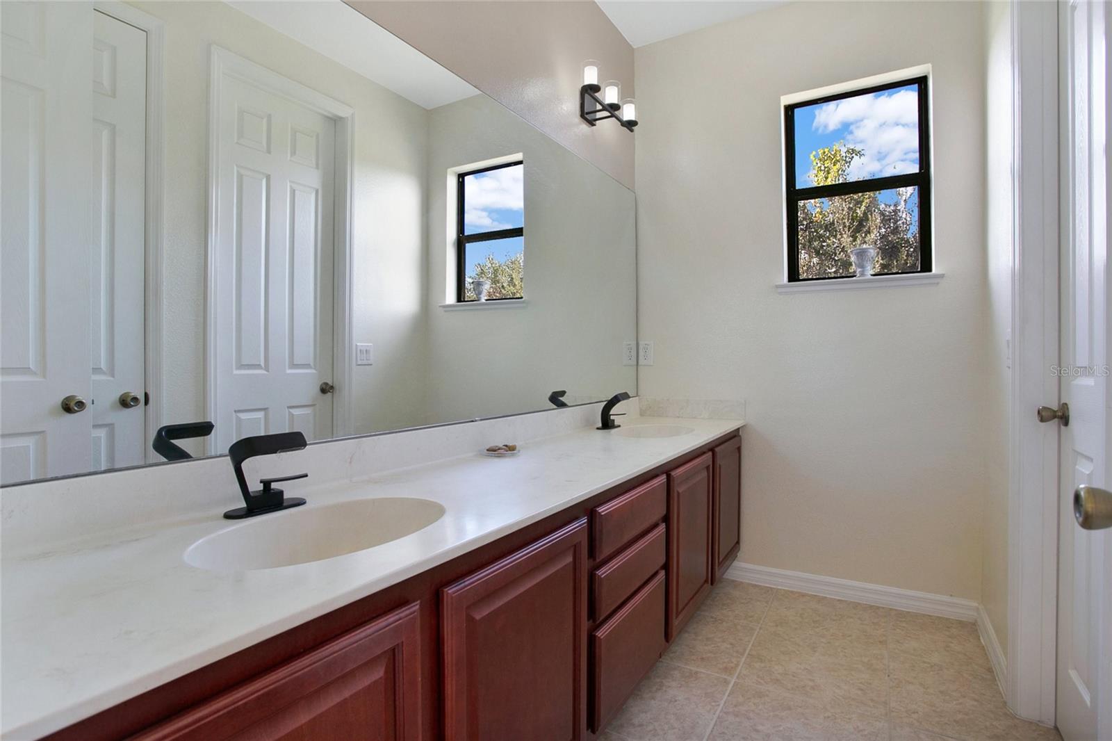 Image 26 of 48 For 23800 Milford Drive