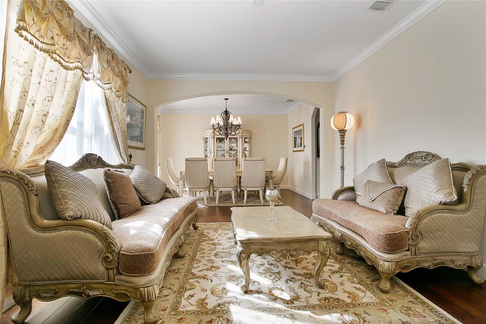 Image 8 of 48 For 23800 Milford Drive