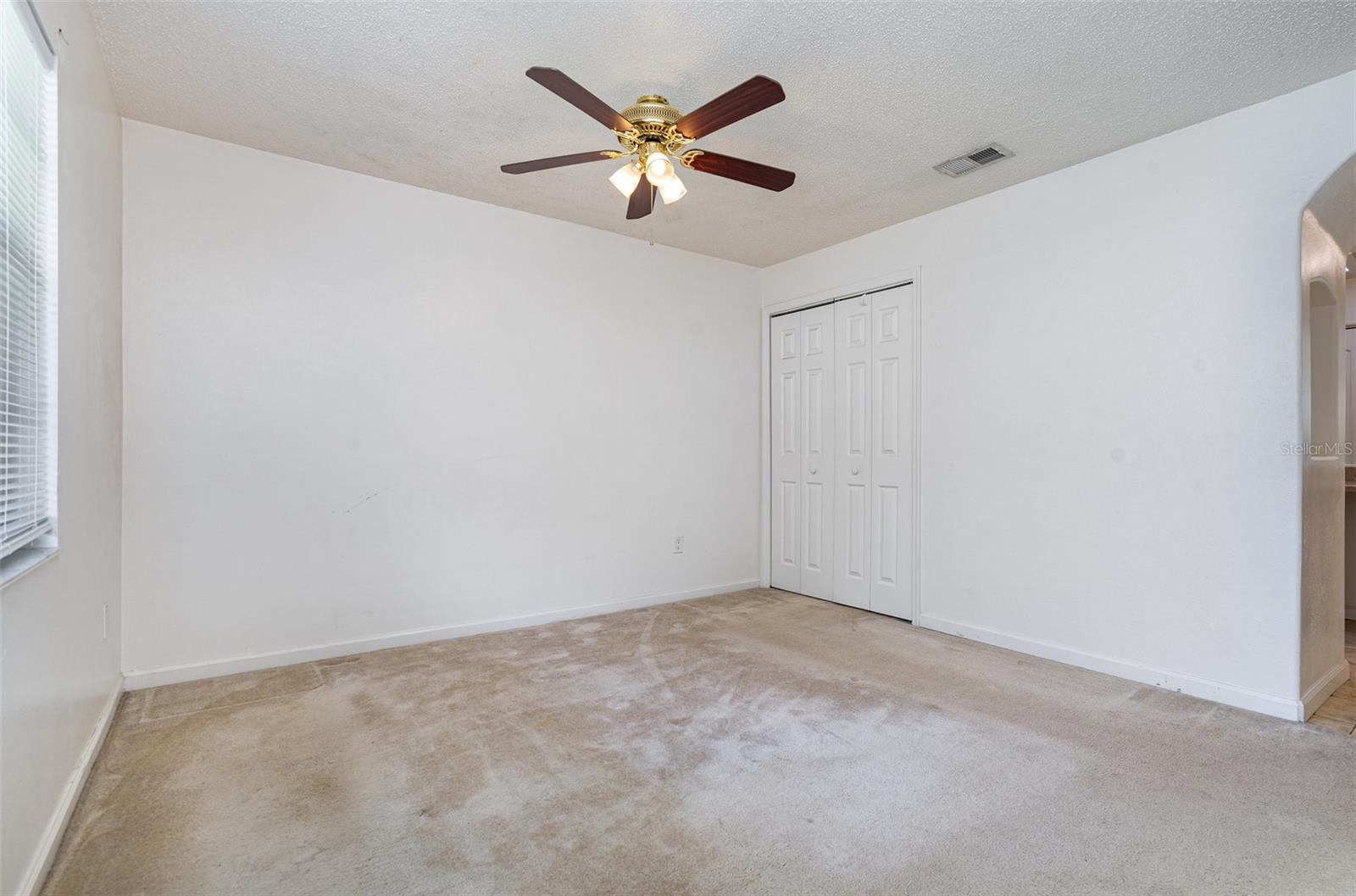 Image 11 of 23 For 807 Poinciana Street