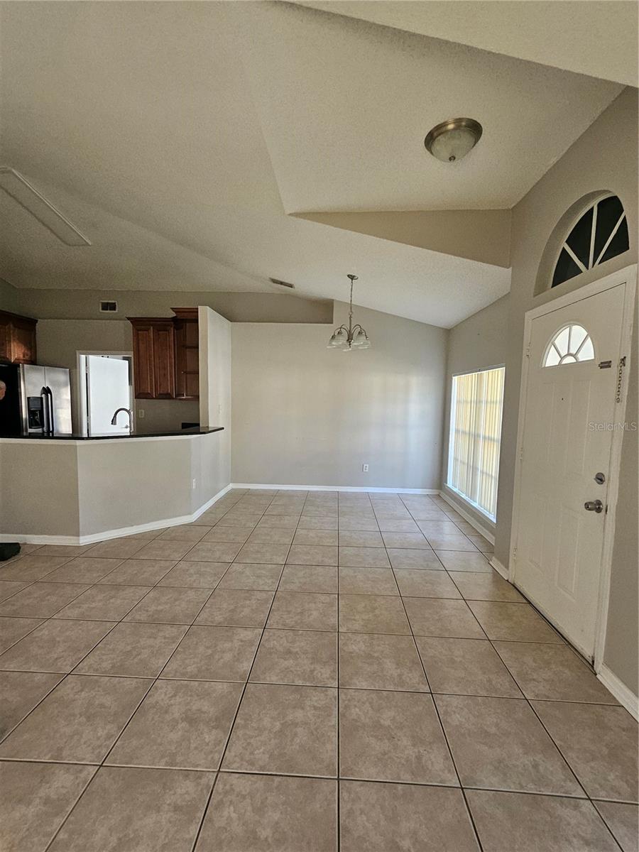 Image 2 of 11 For 7831 Hidden Hollow Drive