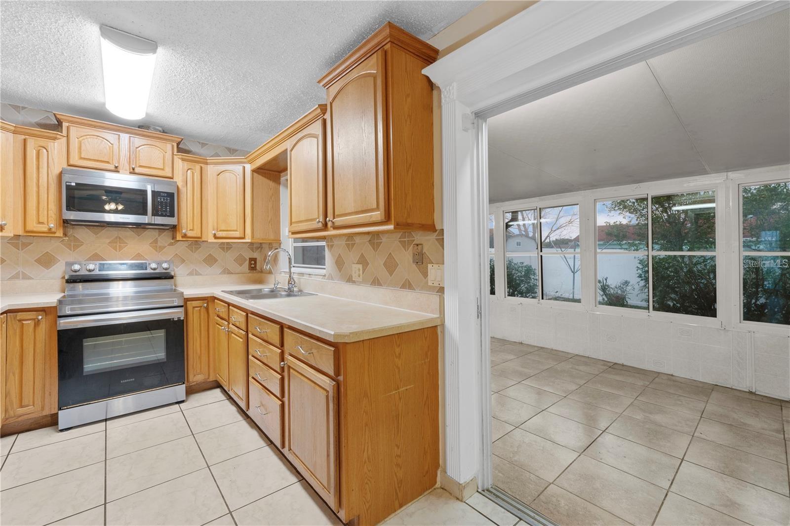 Image 10 of 15 For 165 Fiesta Drive