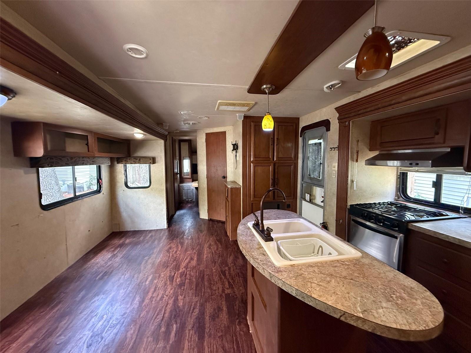 Image 3 of 15 For 3000 Clarcona Road 2515