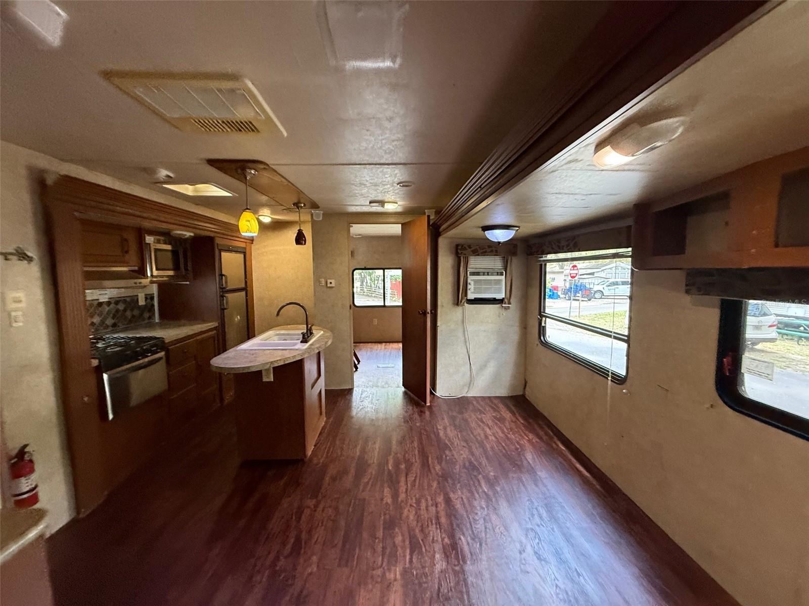 Image 4 of 15 For 3000 Clarcona Road 2515