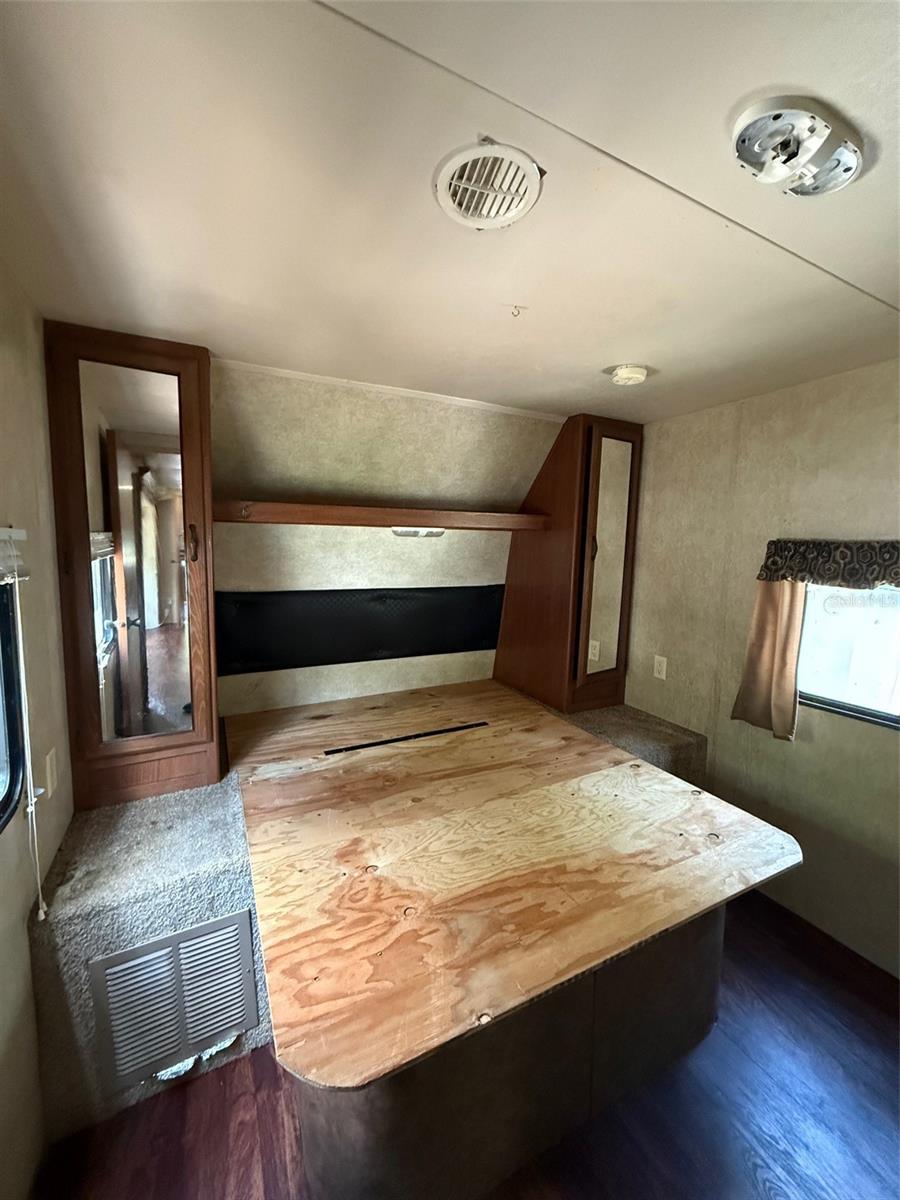 Image 9 of 15 For 3000 Clarcona Road 2515